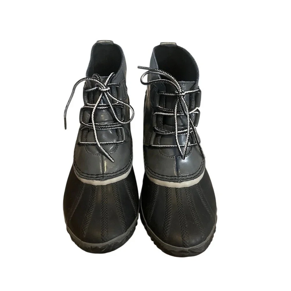 Sorel Out N About Womens Duck Boots Gray Black Lace Up Waterproof Size 9.5